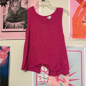 Chic Fuchsia Sleeveless Tank Top